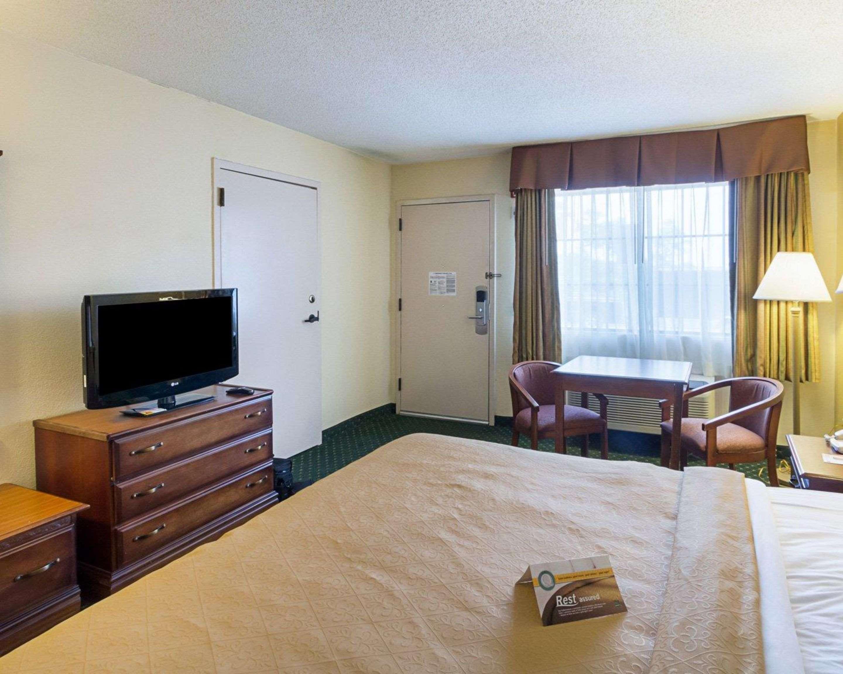 6 Ms Southwest Hotel 3*