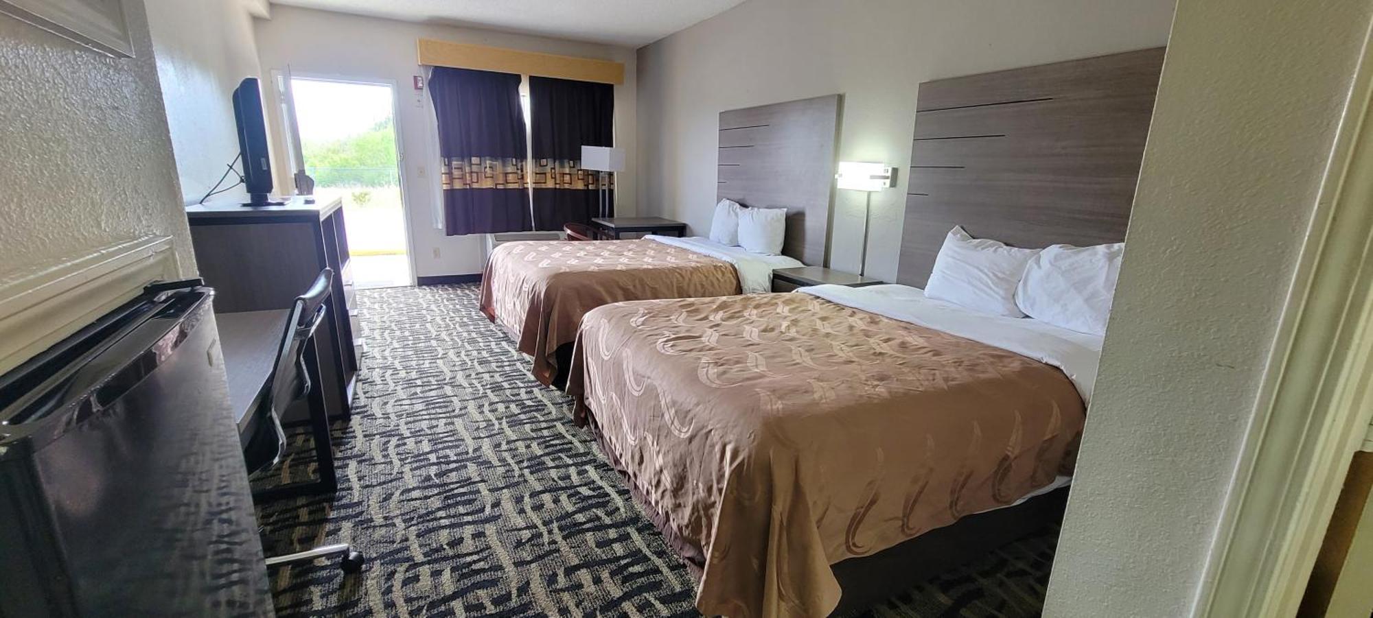 Hotel 6 Ms Southwest